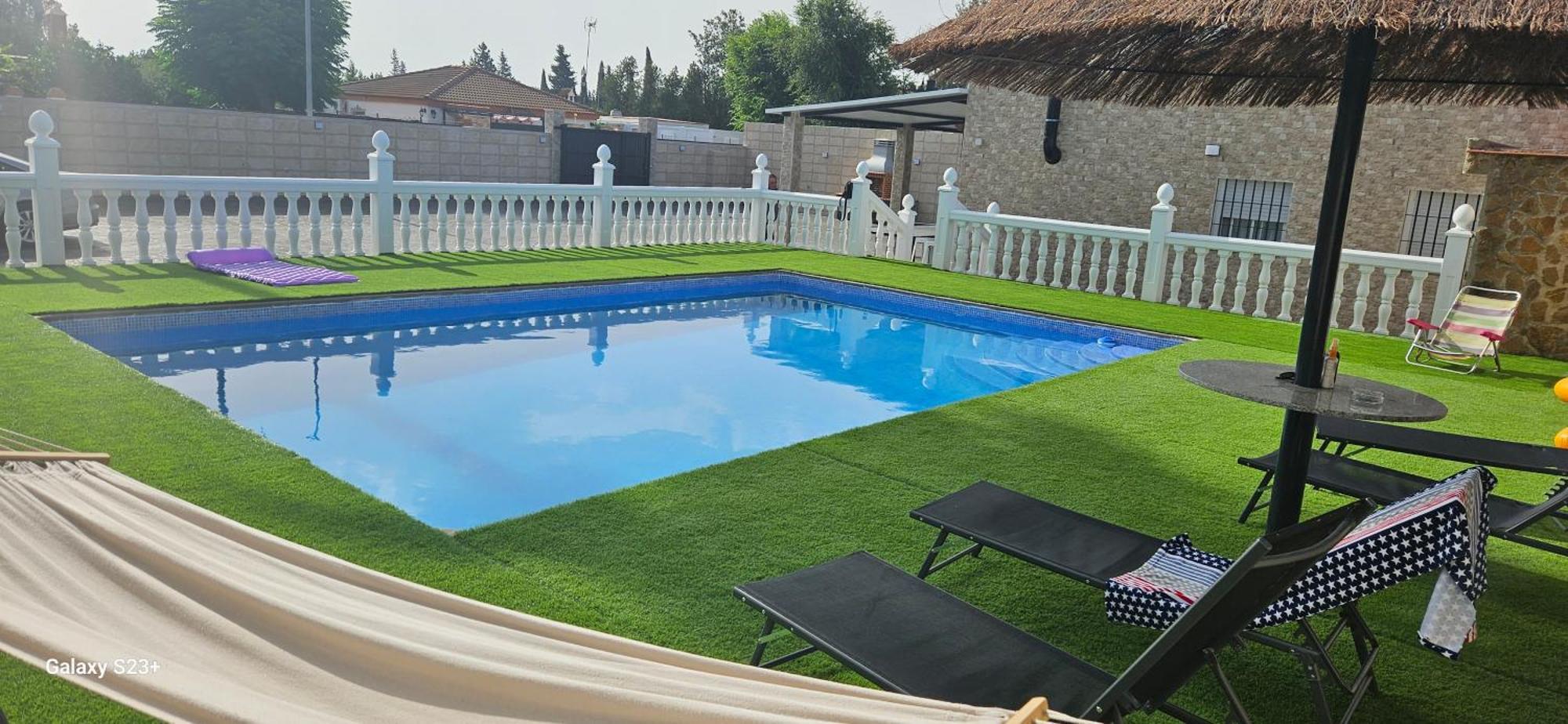 Chalet El Campillo Севилья Экстерьер фото